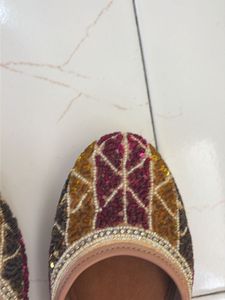 Embellished Juttis