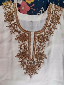 Elegant Embroidered Tunic