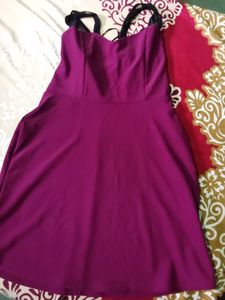 Branded  Women Party Dress Unused Ye Tight Rhi H M