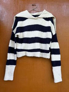Sale for today only Korean Blue &amp; Beige sweater