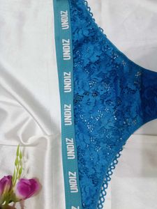 🇳🇿💫🎀Blue Lace Thong Panty