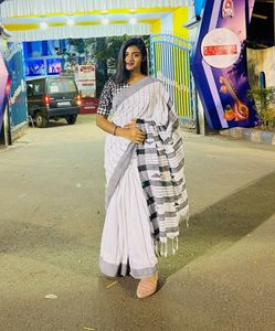 Elegant Striped Cotton Saree