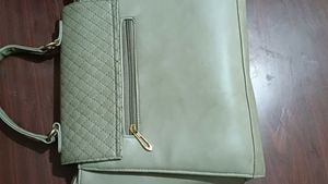 Stylish Light office Handbag