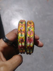 🌼(NEW) Vibrant Floral Glass Bangles | Set of 2