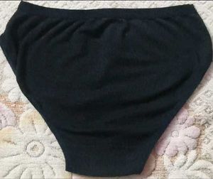 Comfortable Black Briefs