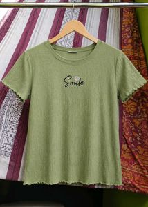 Cute Smile Daisy T-Shirt