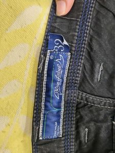 Stylish Black Skinny Jeans