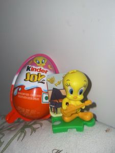 Tweety Bird Guitar Toy