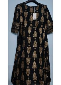 Stylish Black Kurta with Gold Print