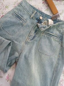 Women's Wide Leg Jeans