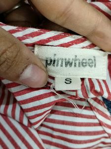 Pinwheel Multicolor Strips Printed Kurti (Women)
