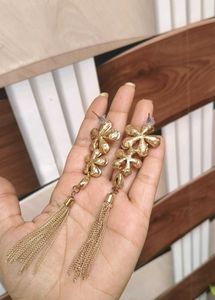 Elegant Gold Tassel Flower Earrings