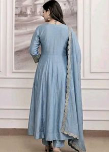 Elegant Embroidered Kurta Set