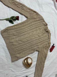 Cable Knit Pullover Sweater