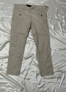 Chic beige cargo-style pants