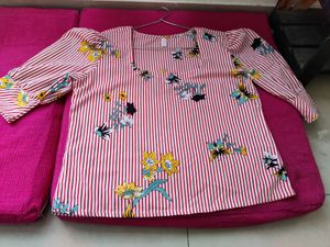 Top/ Red Top/ Printed Top/ Top With Puff Sleeves