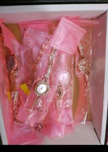 Beautiful Designer Watch Only At Rs 199
