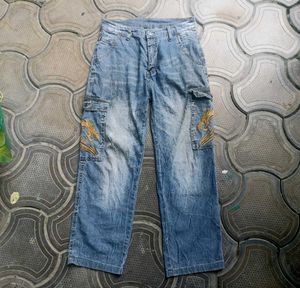 Happy Hole Cargo Jeans
