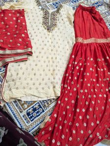 Elegant Cream &amp; Red Lehenga Choli Set