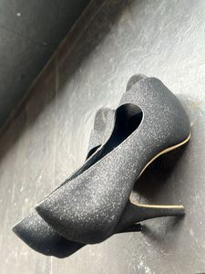 Regal Sparkly Peep-Toe Heels