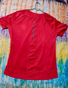 Adidas Tshirt