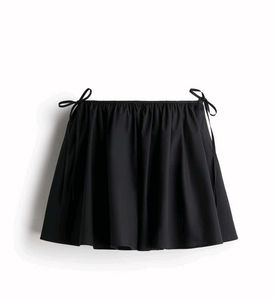 h&m black bow mini skirt