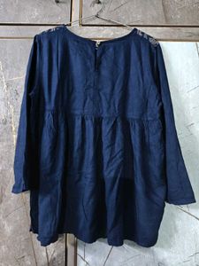 Navy blue Top