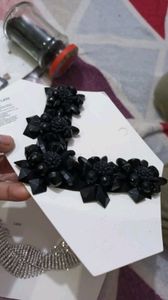 h&amp;m neckpiece