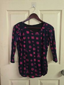 Navy Blue &amp; Pink Graphic Print Top