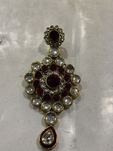 Exquisite Kundan Necklace Set