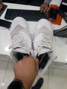 Nike White Sports Shoes
