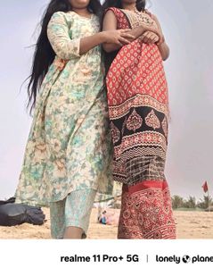 Beautiful Floral Print Kurta Set