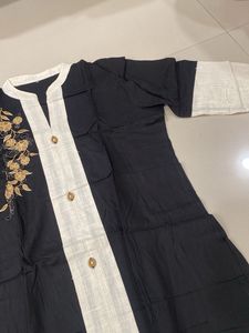 Black &amp; White Embroidered Kurta