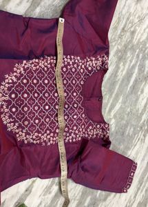 Elegant Purple Embroidered Kurta Set