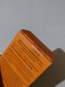 DOT &amp; KEY Mango Detan Gel Sunscreen SPF 50+