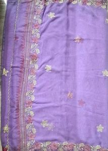 💜 Lavender Floral Embroidered Saree