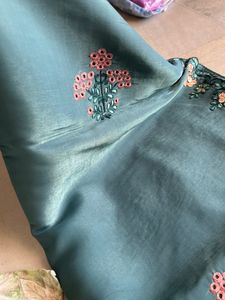 Saree With 2 Blouses
