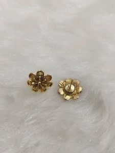 One Gram Gold Stud