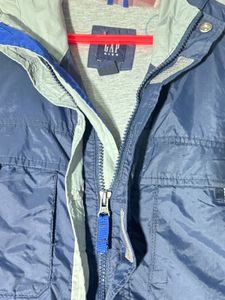 Gap Men's Navy Blue Lightweight Jacket
