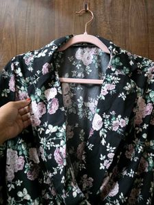 Chic Floral Print Bodysuit