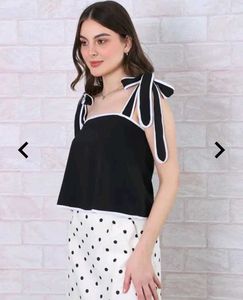 Cute Black Tank Top with Bow Details