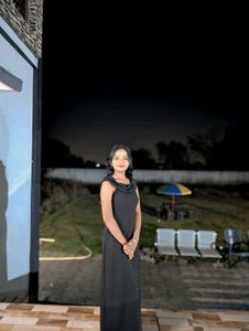 Elegant Black Maxi Dress