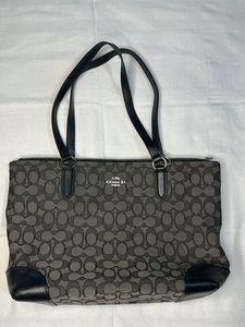 Coach Signature Tote Bag
