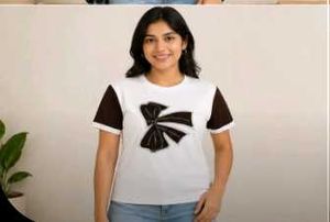 Chic Bow Graphic Tee