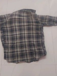 Men's Plaid Button-Down Shirt