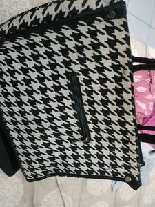 Houndstooth Crossbody Bag