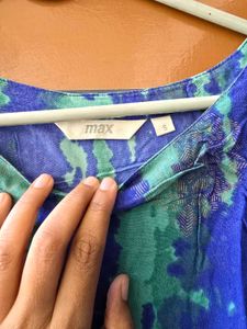 Vibrant Blue &amp; Green Ethnic Kurta