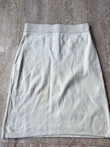 White Knit A-Line Skirt !