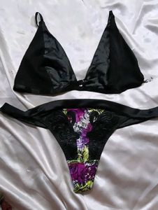 Black Bikini Set