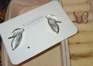 Charming 🩷  Butterfly Ring and leaf stud earring